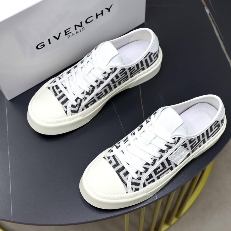 Givenchy Sneakers